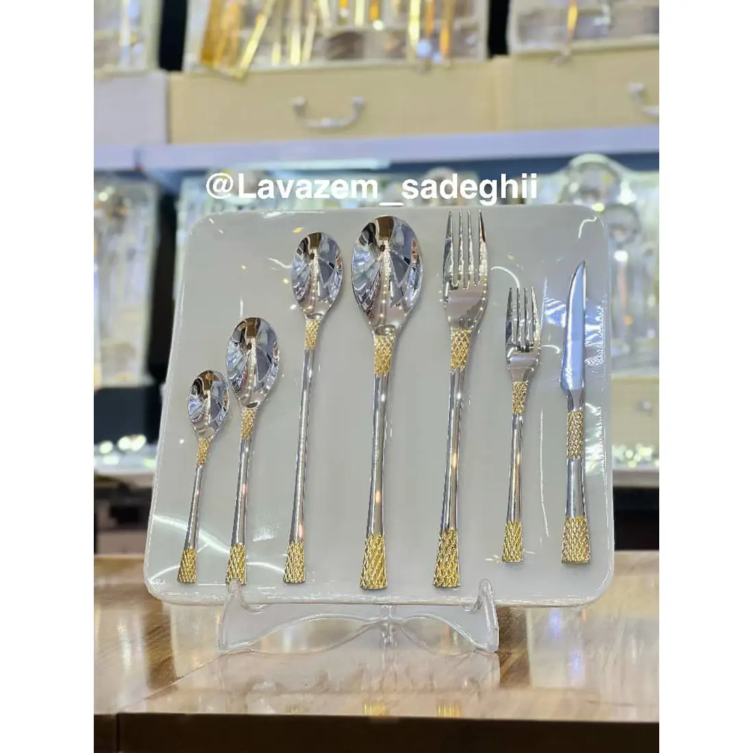 عکس اصلی سرویس قاشق چنگال چمدانی یونیک 120 پارچه