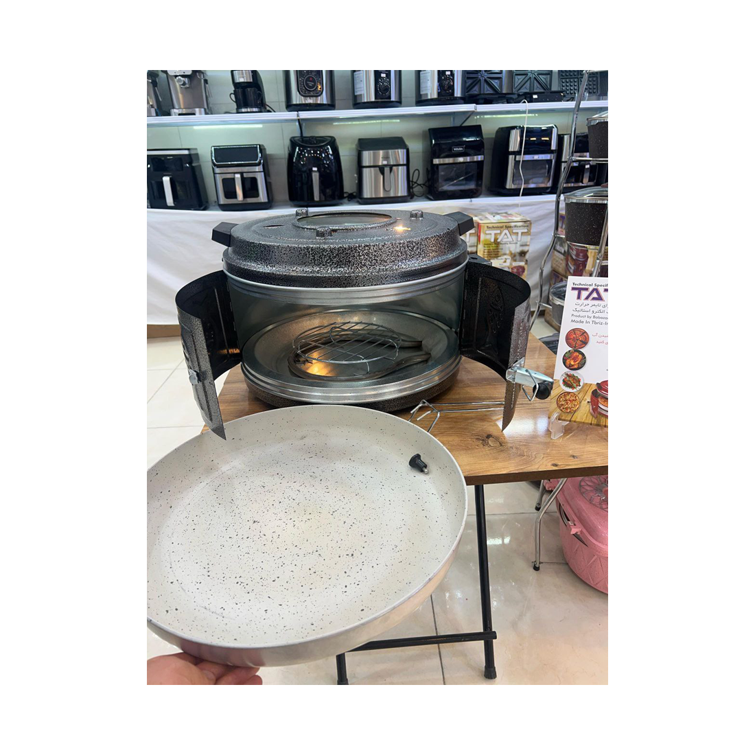 دارای سینی گرد 